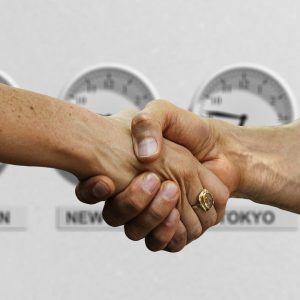 hands-clock-time-of-3354140.jpg
